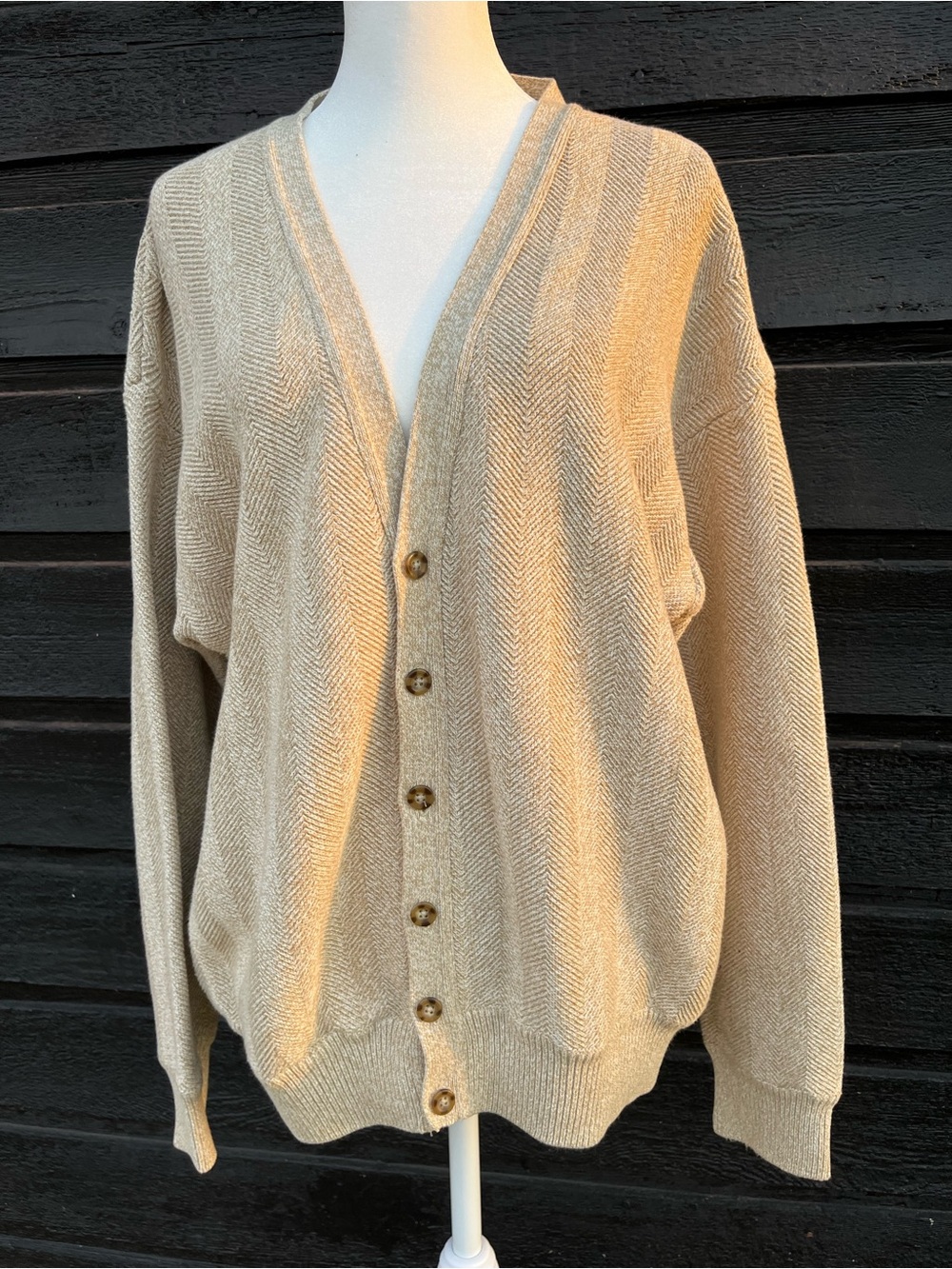 Roundtree & Yorke Tan Herringbone Button Cardigan Nordic Oversize